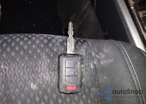 2017 Mitsubishi Outlander Es z USA, uszkodzony, nr VIN JA4AZ2A39HZ022529